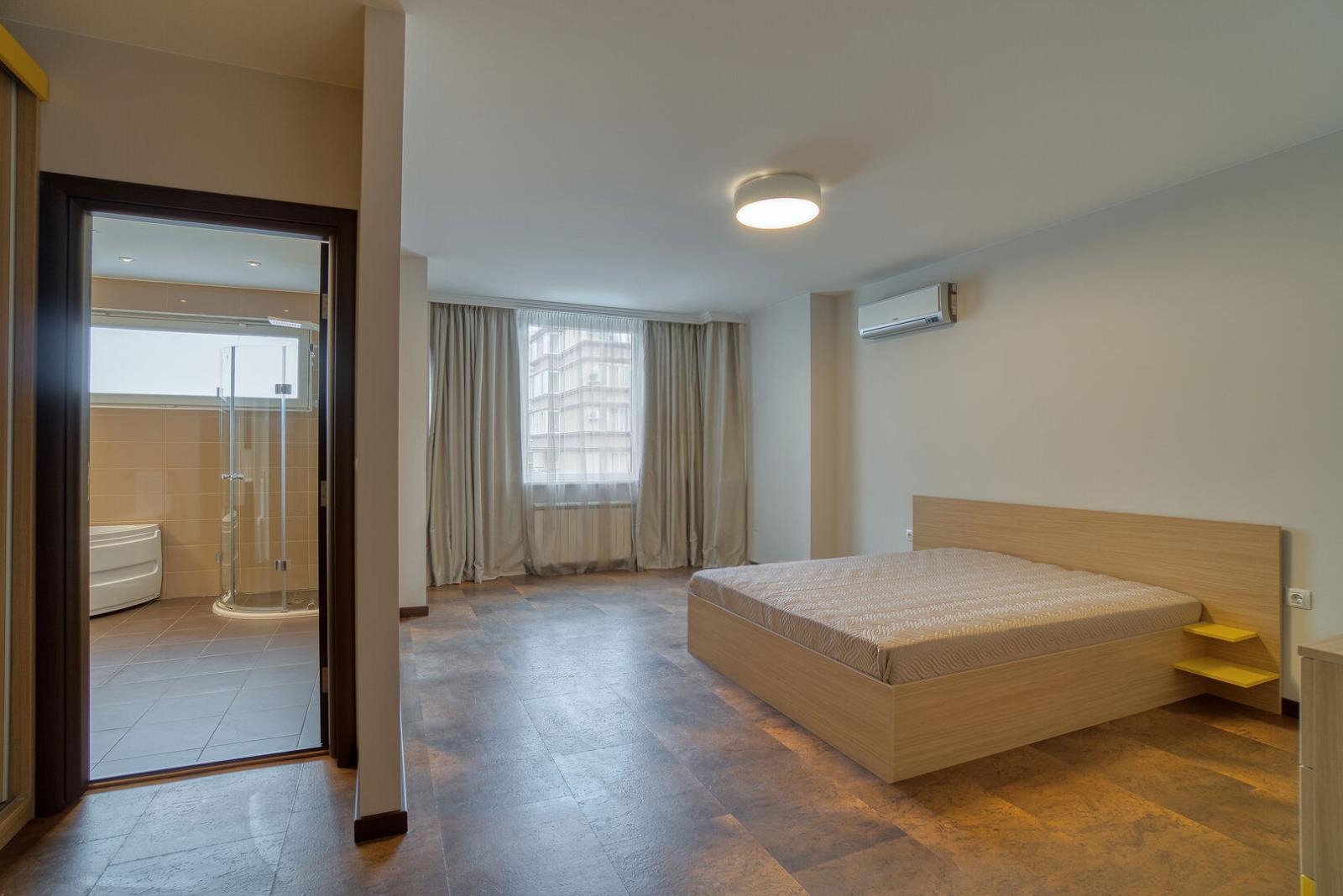 Apartments For Sale 4-Room, Sofia, Geo Milev