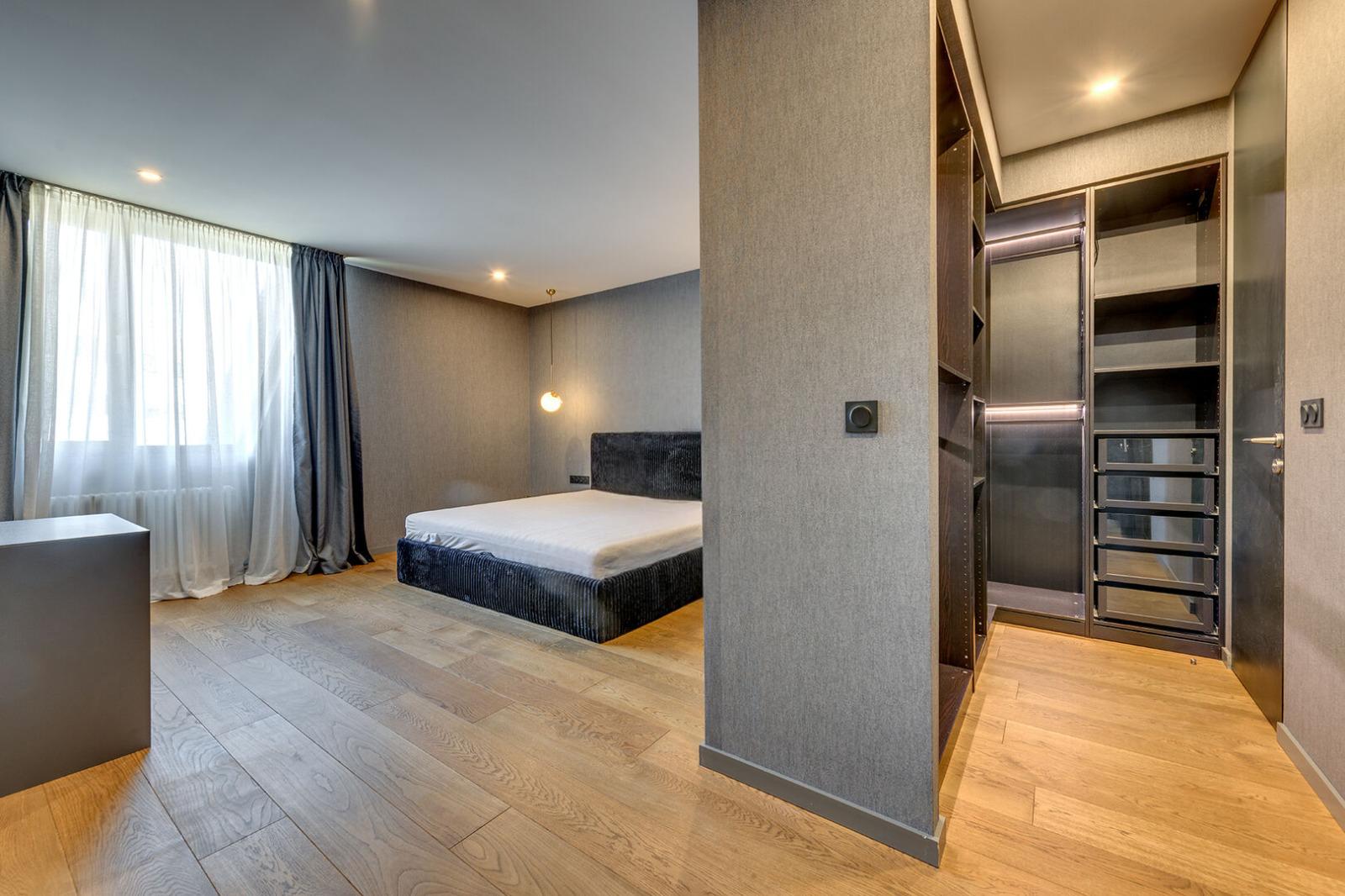 Apartments For Sale 3-Room, Sofia, Manastirski Livadi