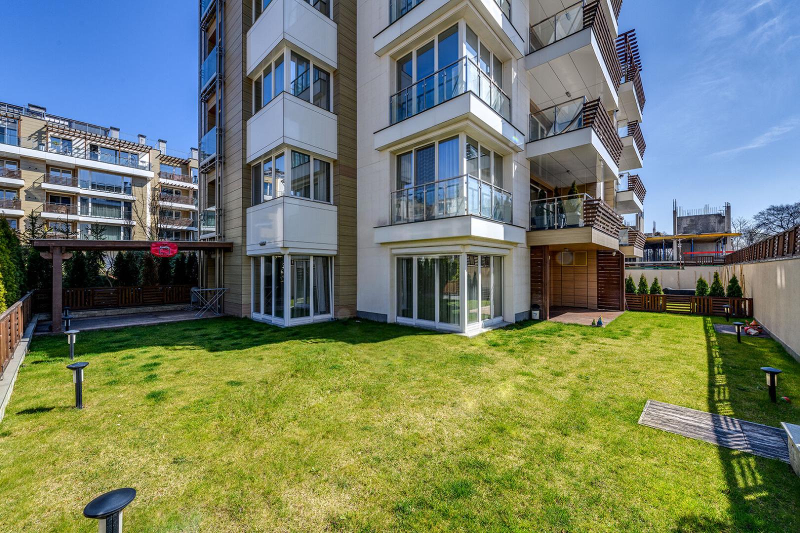 Apartments For Sale 3-Room, Sofia, Manastirski Livadi