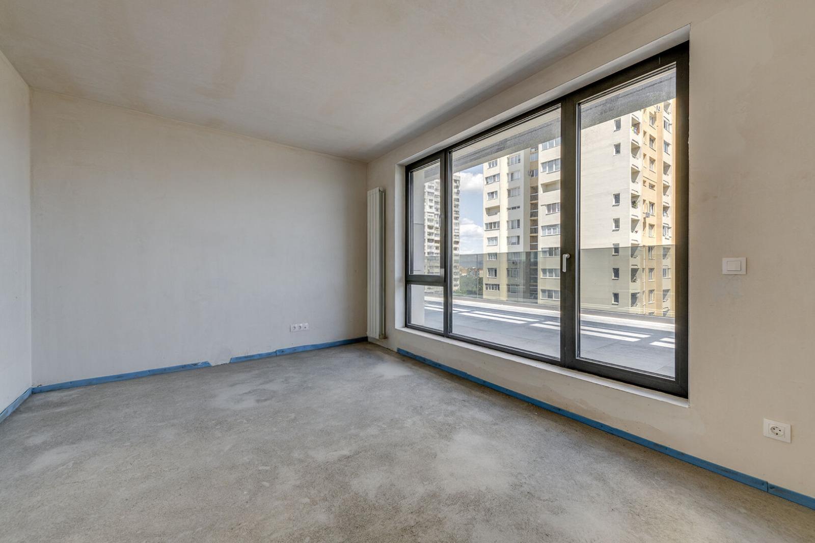 Apartments For Sale 4-Room, Sofia, Mladost 2