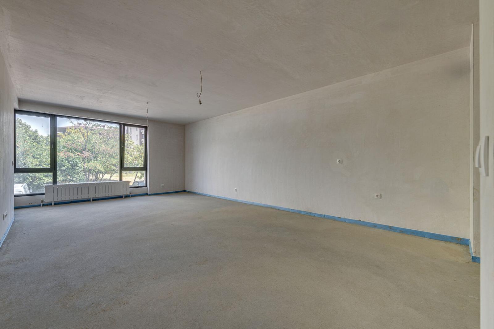 Apartments For Sale 4-Room, Sofia, Mladost 2