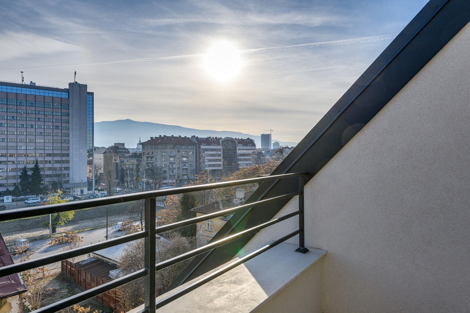 Apartments For Sale 3-Room, Sofia, Center