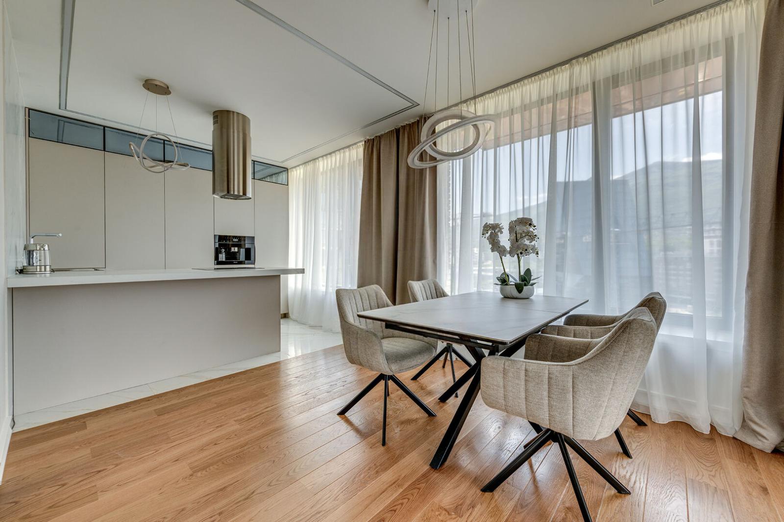 Apartments For Sale 3-Room, Sofia, Manastirski Livadi