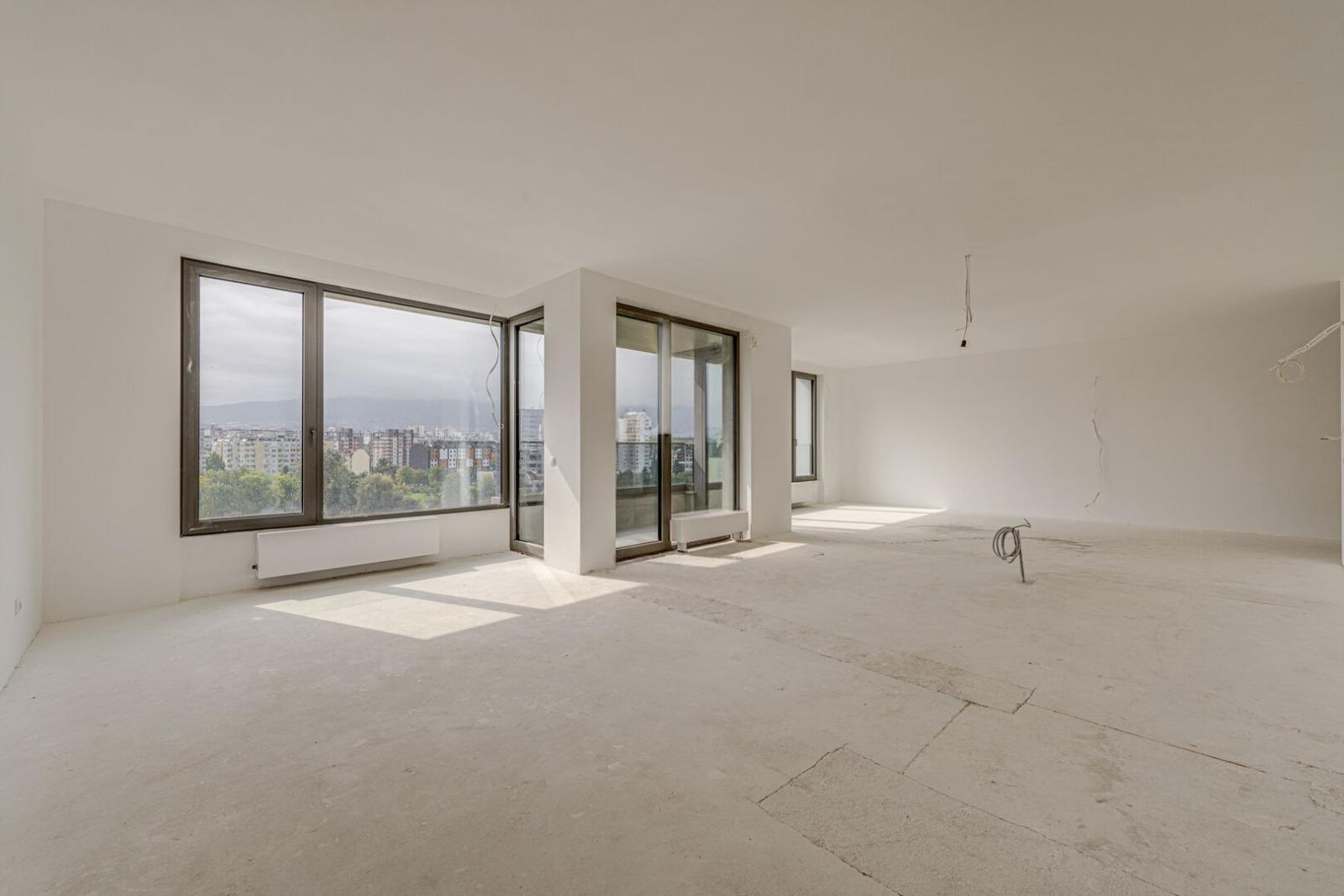 Apartments For Sale 4-Room, Sofia, Izgrev