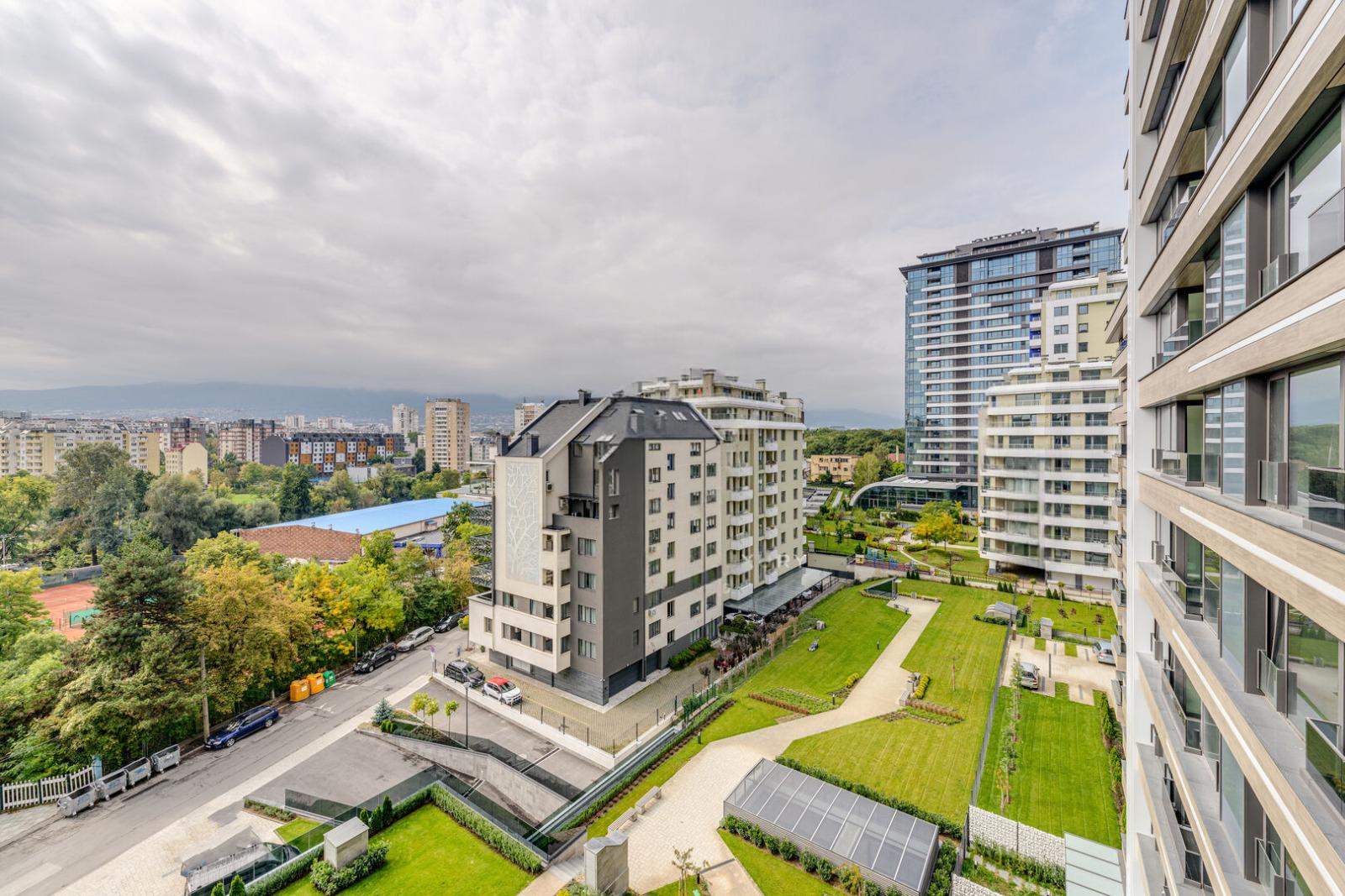 Apartments For Sale 4-Room, Sofia, Izgrev