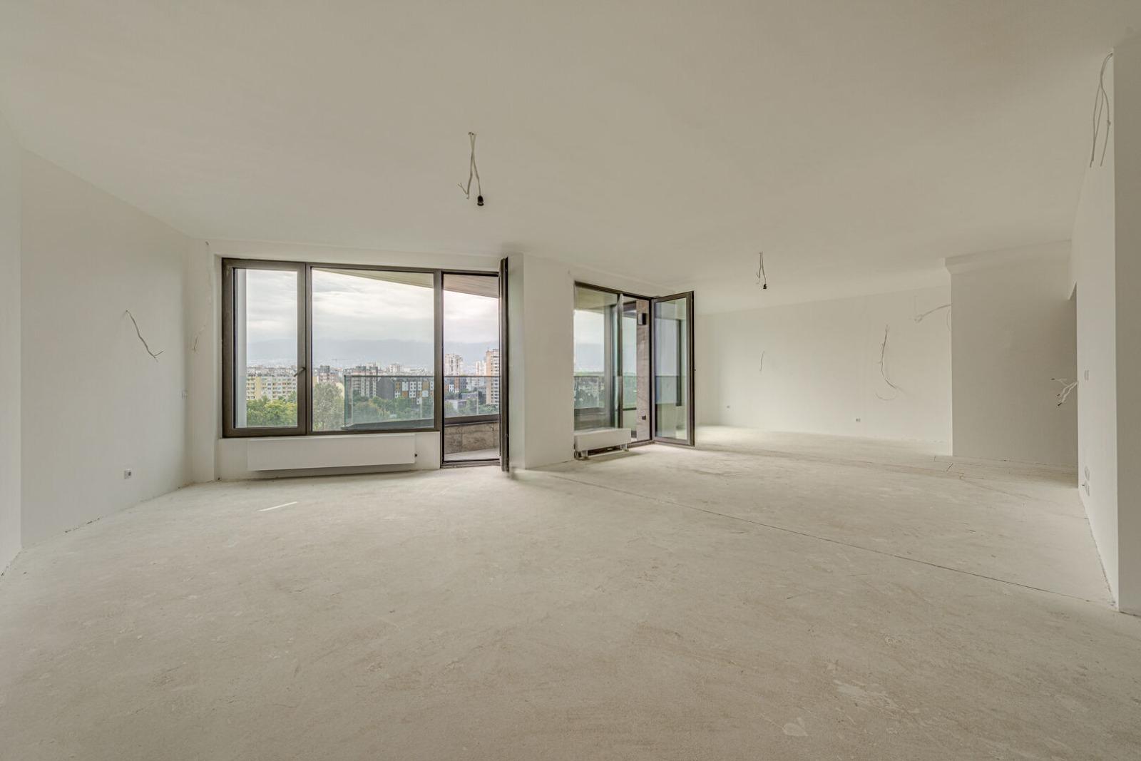 Apartments For Sale 4-Room, Sofia, Izgrev