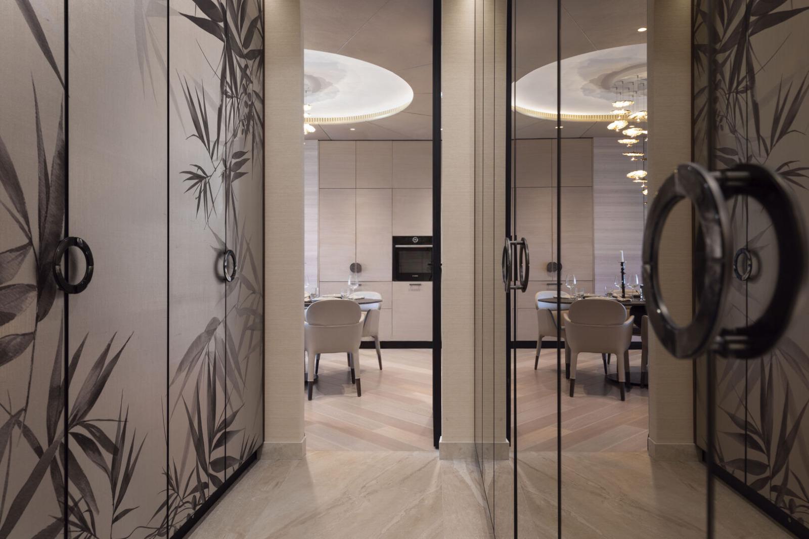 Apartments For Sale 4-Room, Sofia, Izgrev