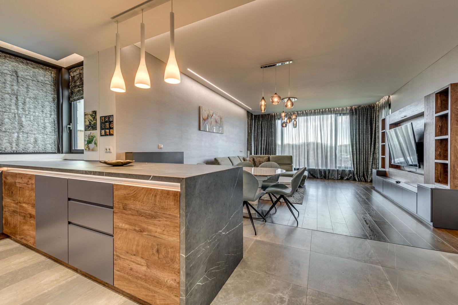Apartments For Sale 4-Room, Sofia, Izgrev
