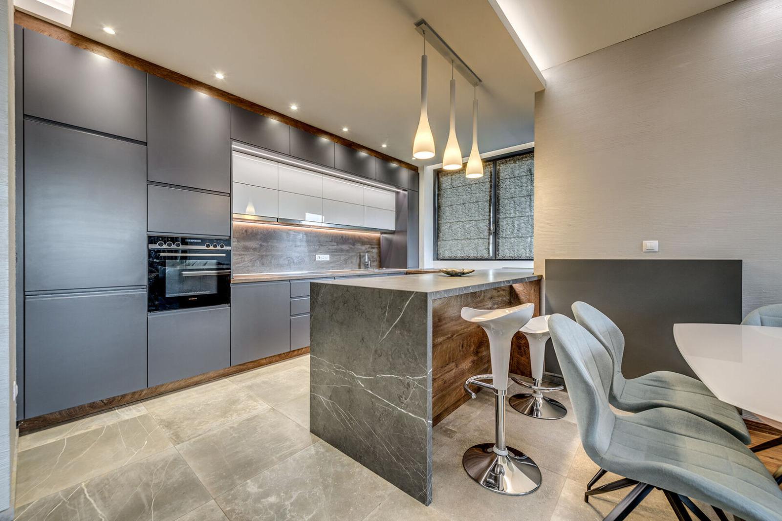 Apartments For Sale 4-Room, Sofia, Izgrev