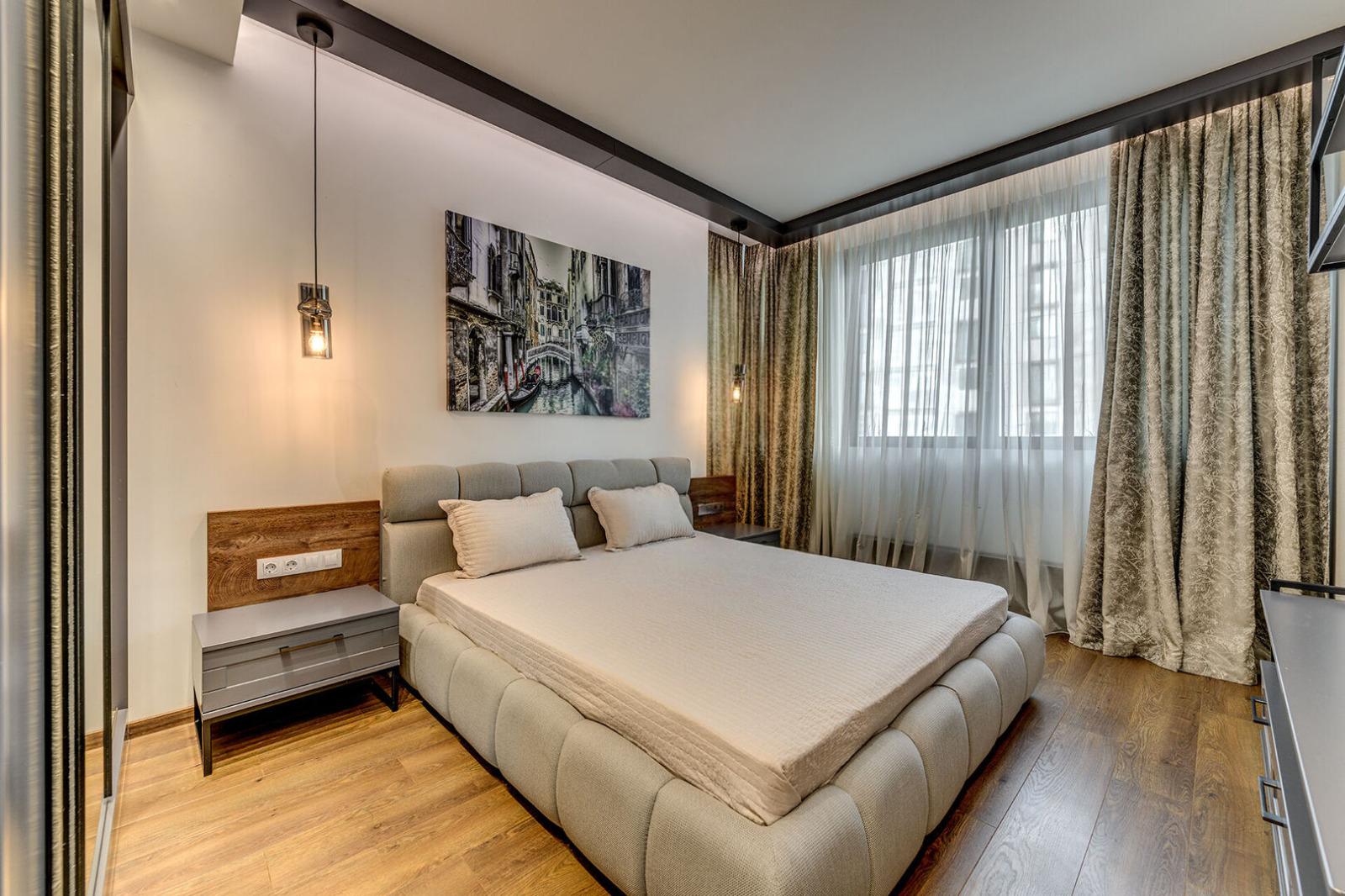 Apartments For Sale 4-Room, Sofia, Izgrev