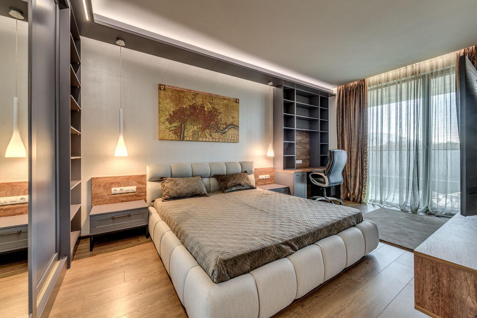 Apartments For Sale 4-Room, Sofia, Izgrev