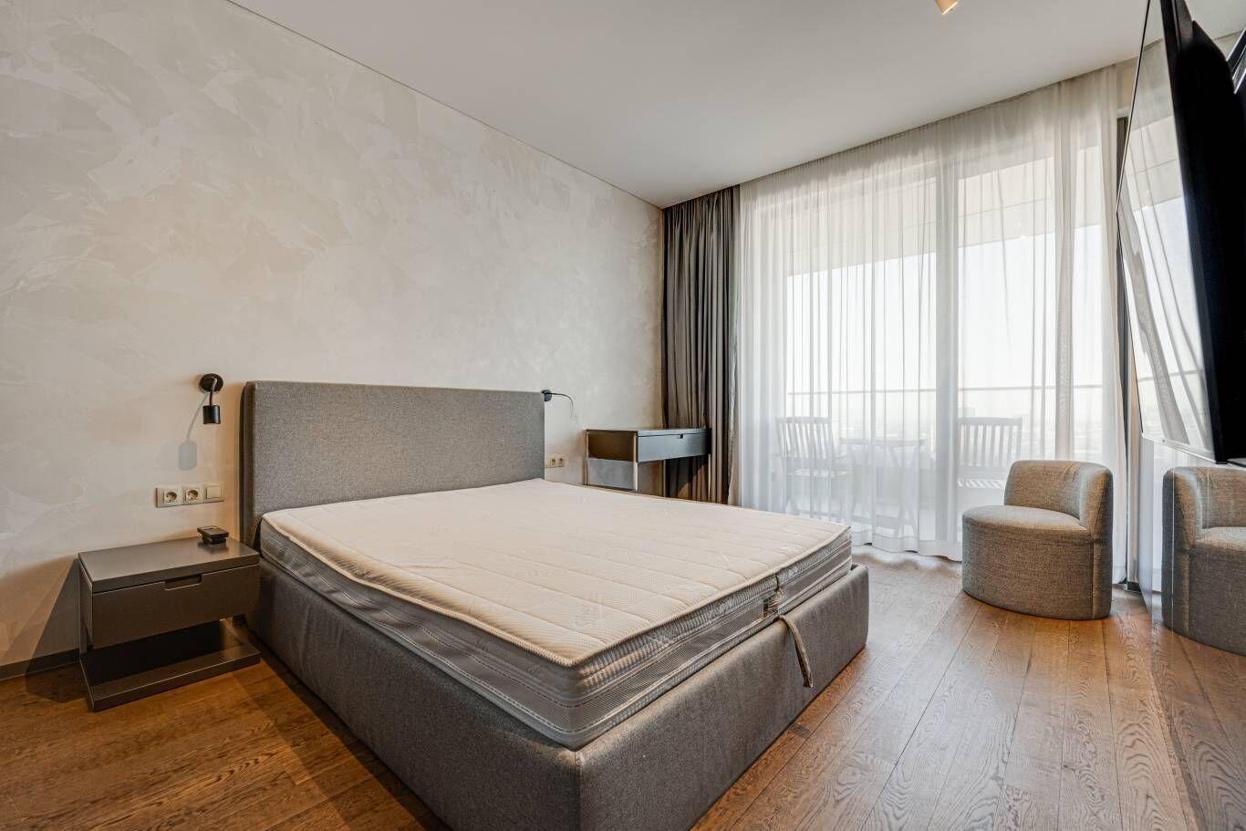 Apartments For Sale 3-Room, Sofia, Izgrev