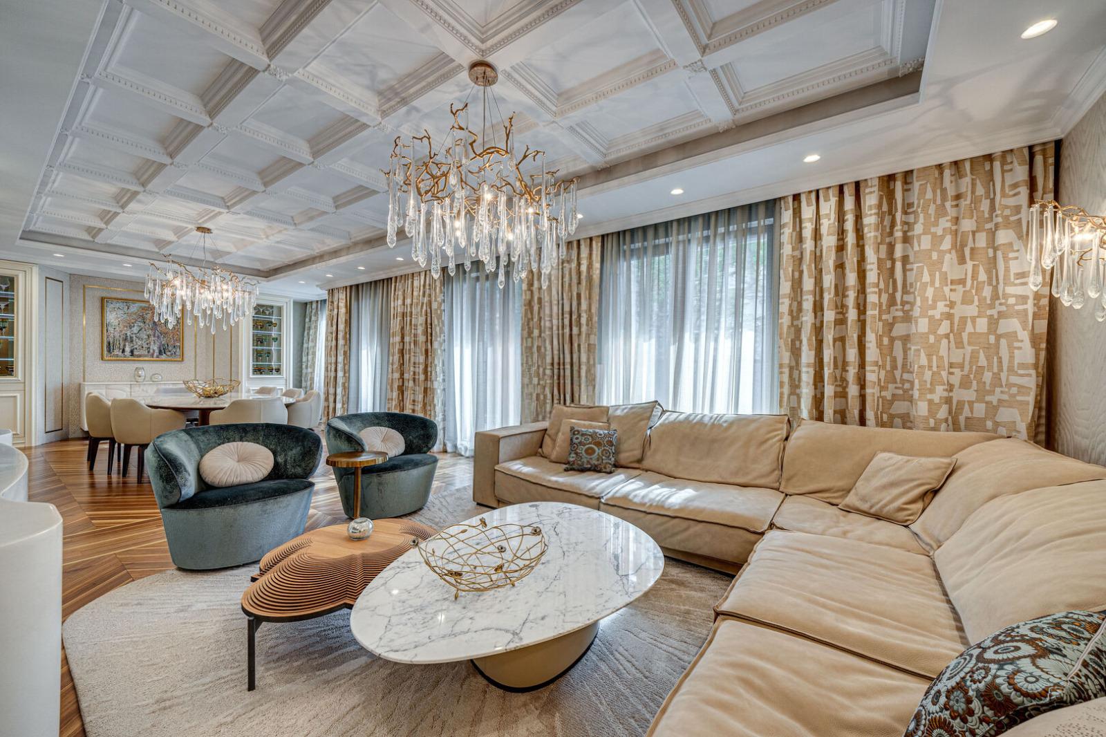 Apartments For Sale 4-Room, Sofia, Iztok