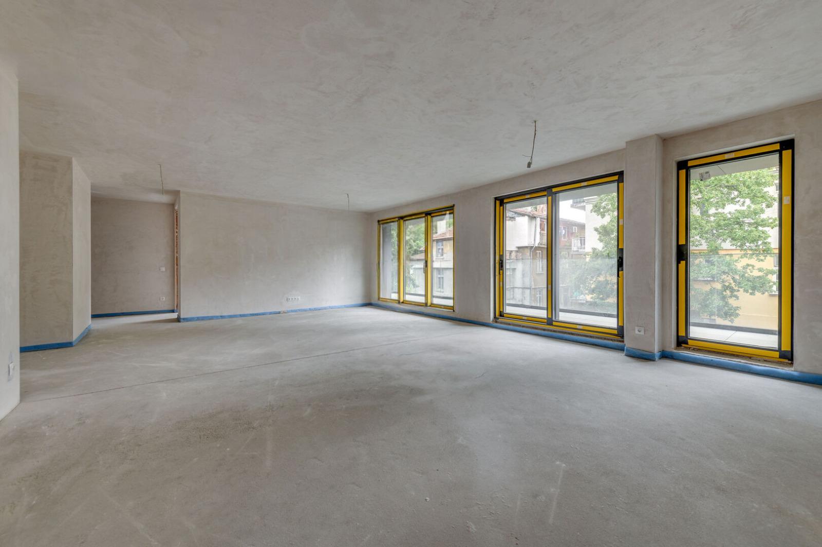 Apartments For Sale 3-Room, Sofia, Yavorov