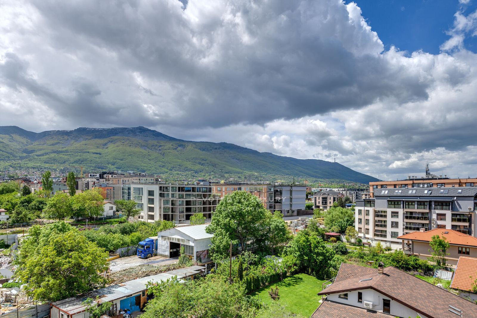 Apartments For Sale 3-Room, Sofia, Krastova Vada