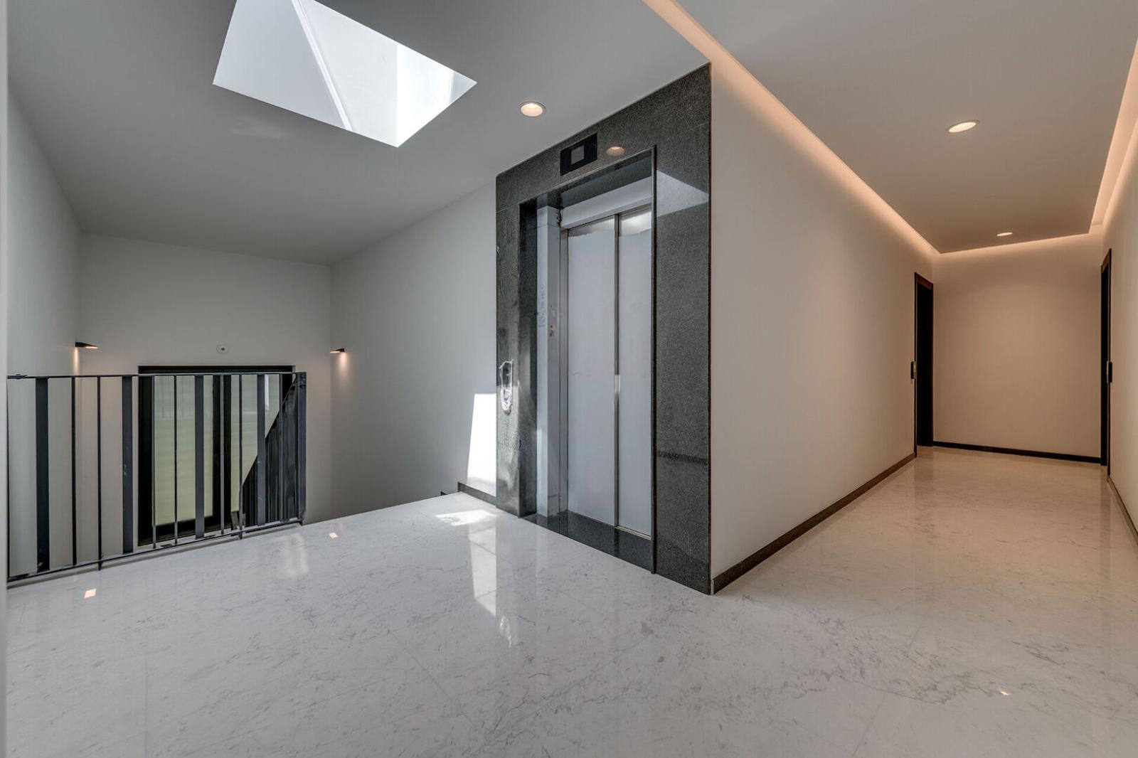 Apartments For Sale 3-Room, Sofia, Krastova Vada