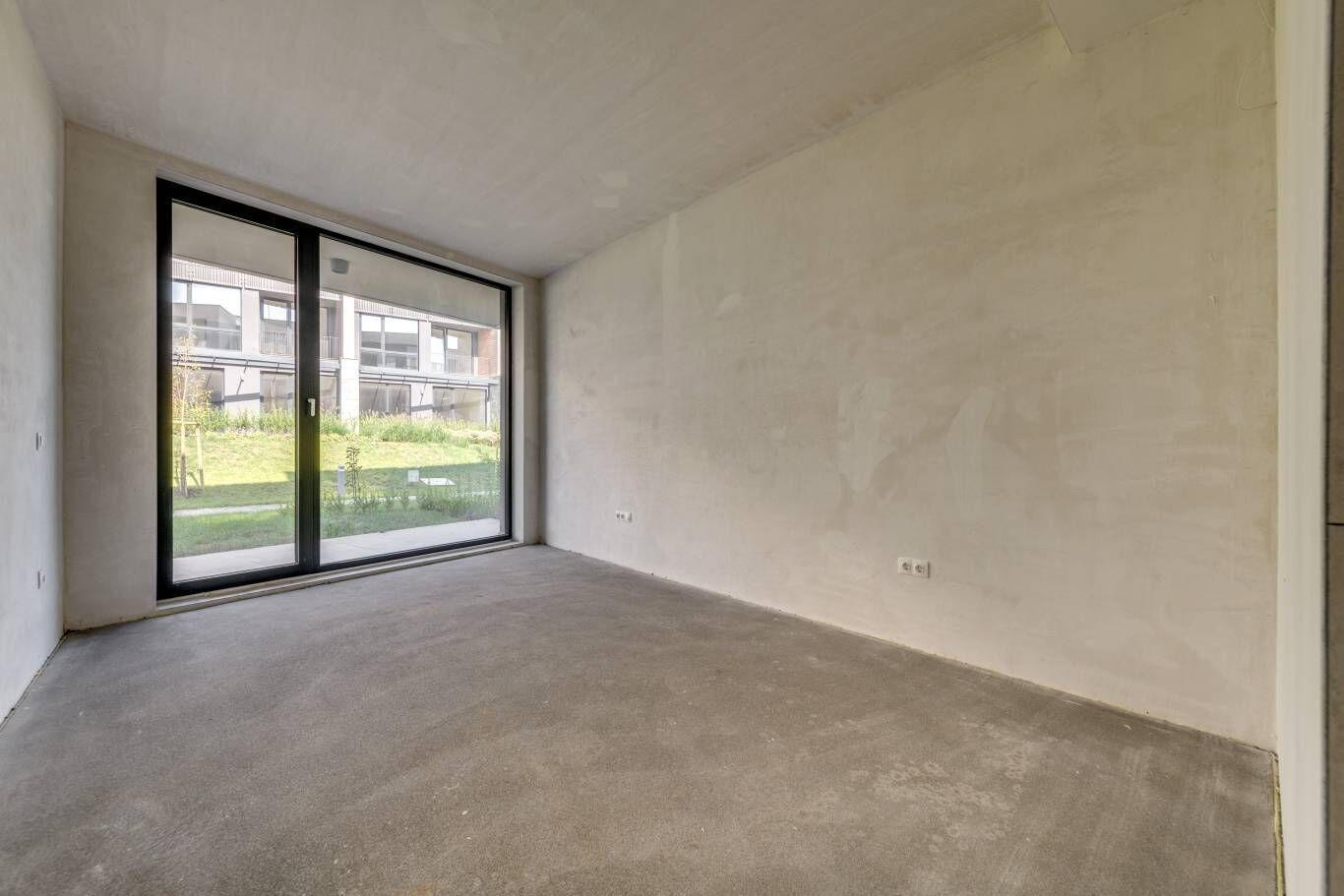 Apartments For Sale 3-Room, Sofia, Simeonovo