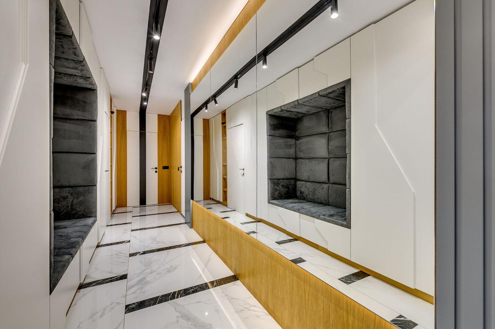 Apartments For Sale 4-Room, Sofia, Manastirski Livadi