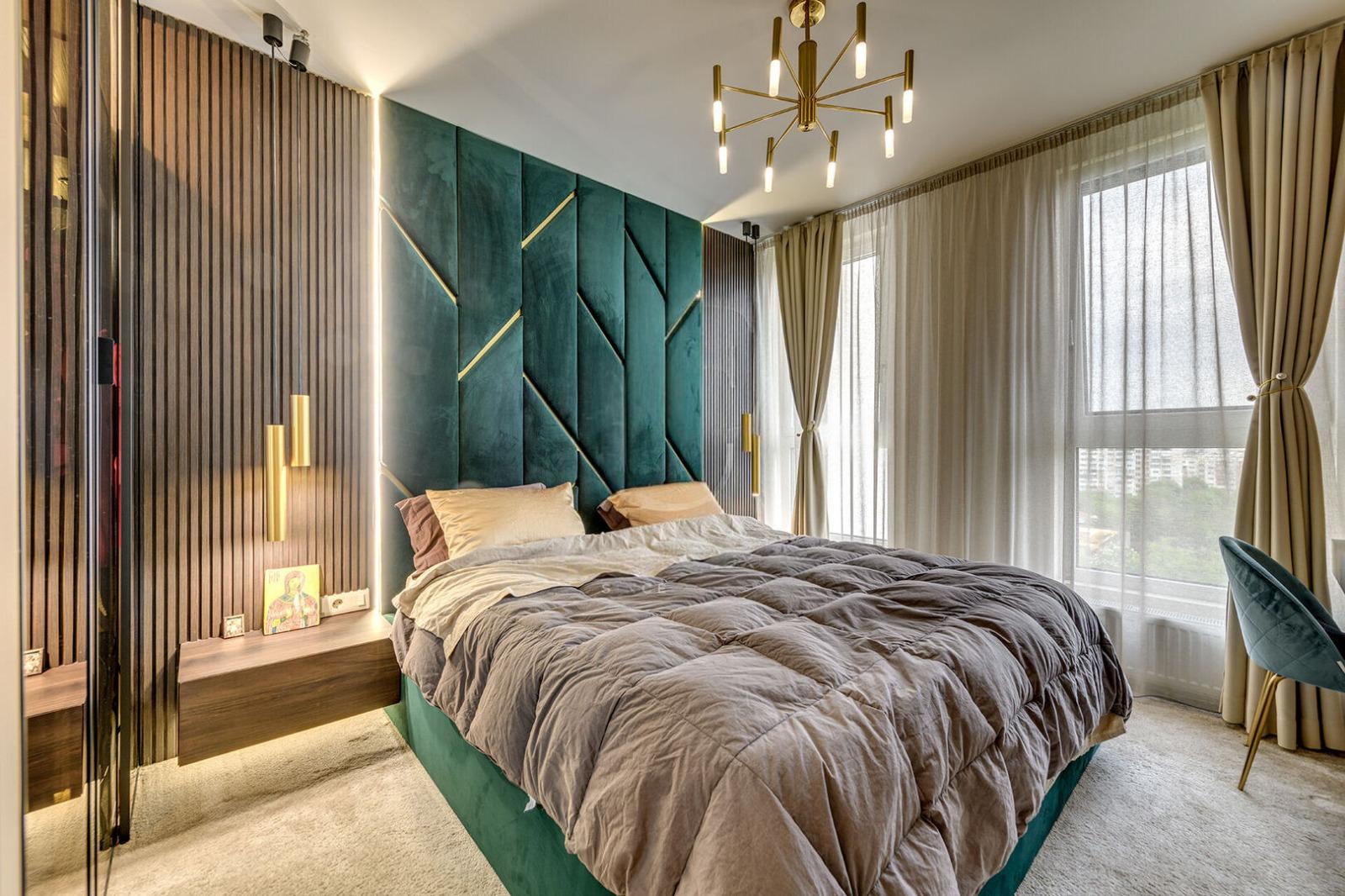 Apartments For Sale 3-Room, Sofia, Oborishte