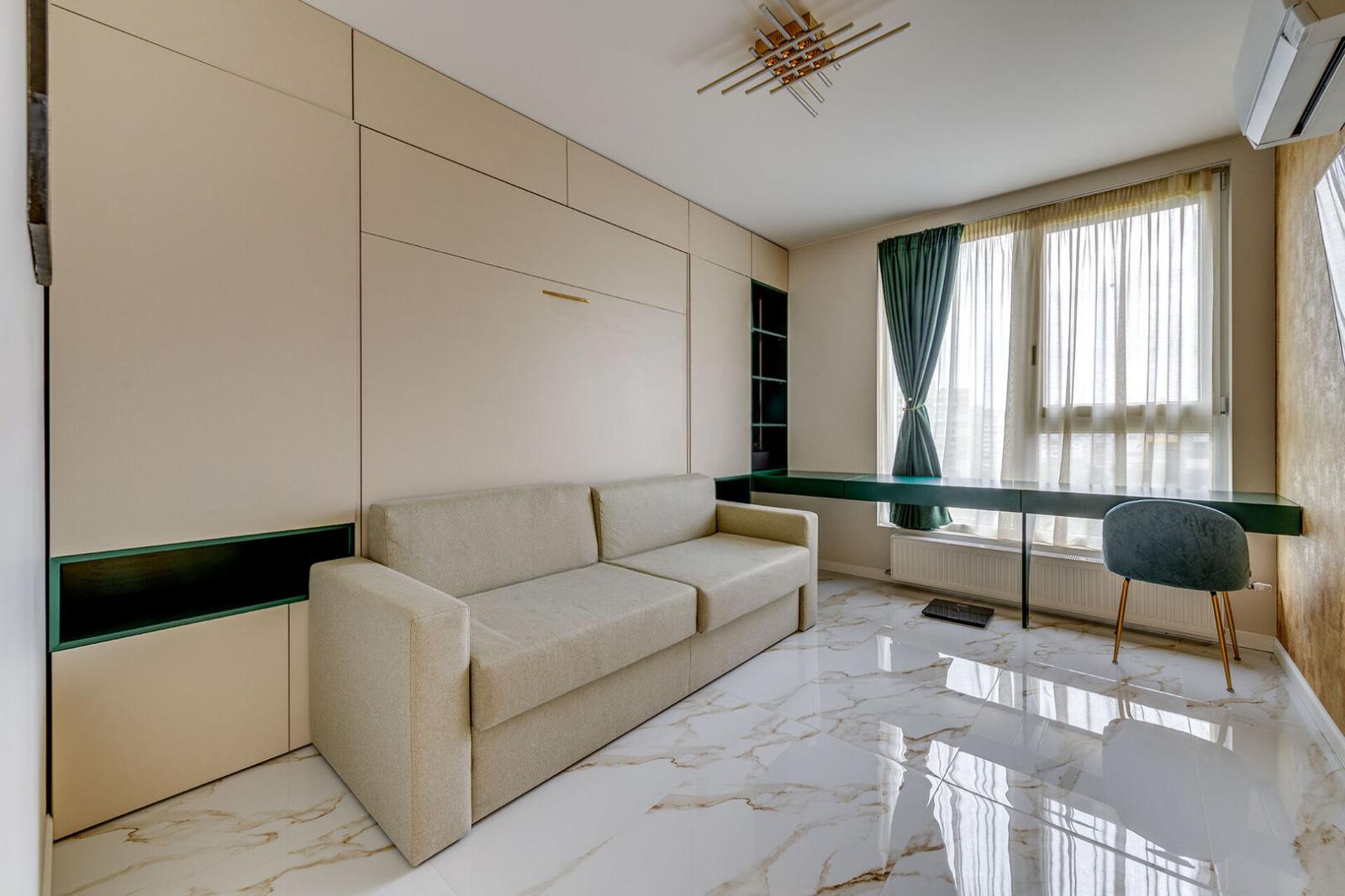 Apartments For Sale 3-Room, Sofia, Oborishte