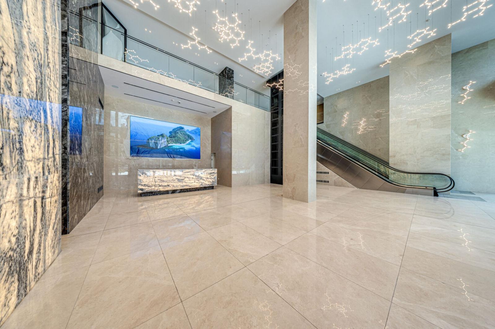 Apartments For Sale 4-Room, Sofia, Oborishte