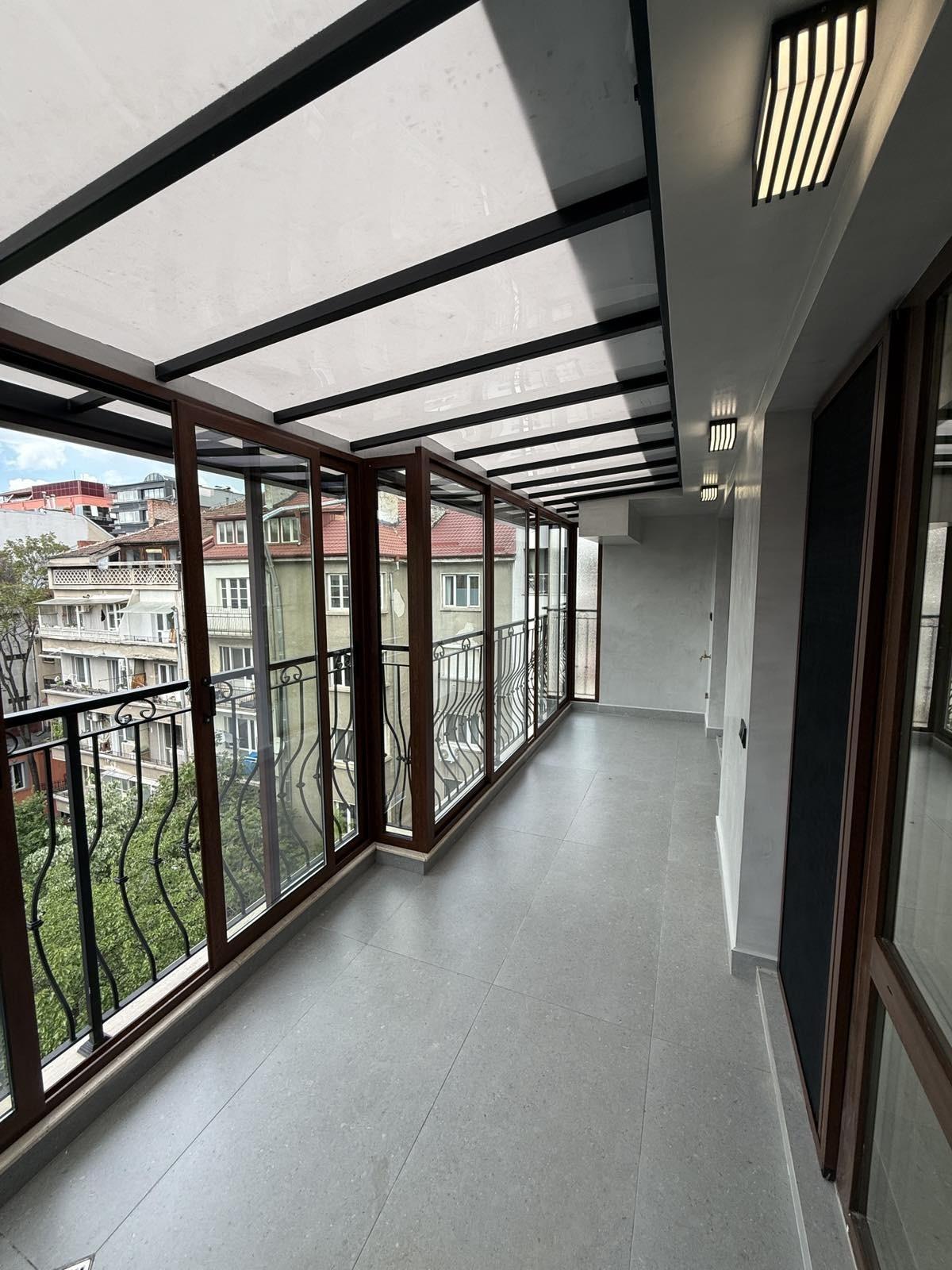 Apartments For Sale 4-Room, Sofia, Center