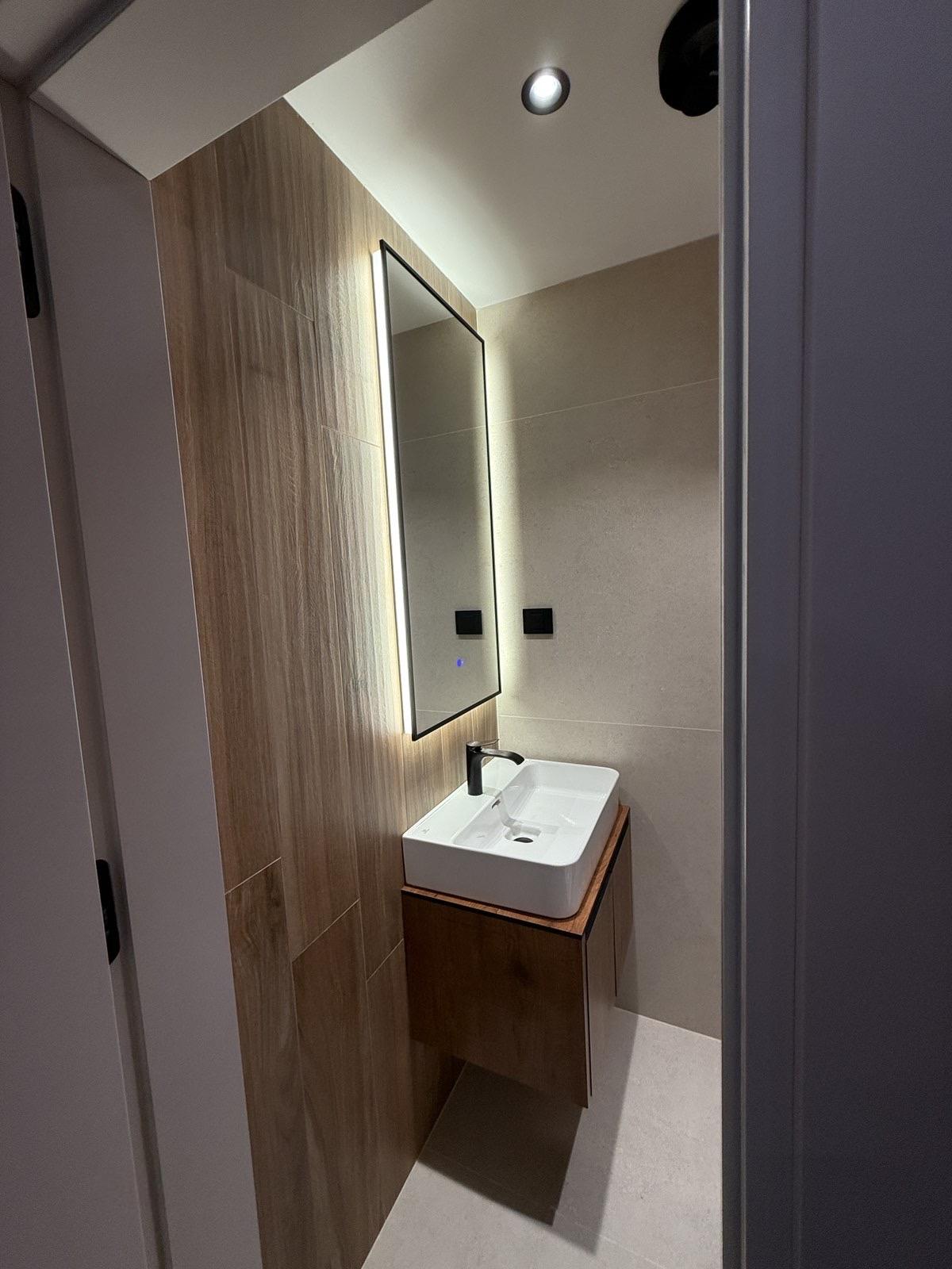 Apartments For Sale 4-Room, Sofia, Center