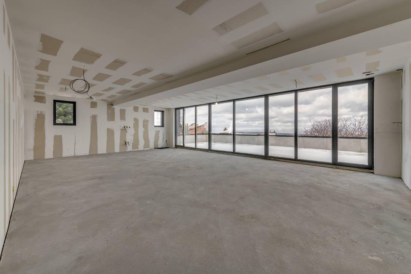 Apartments For Sale 4-Room, Sofia, Boyana
