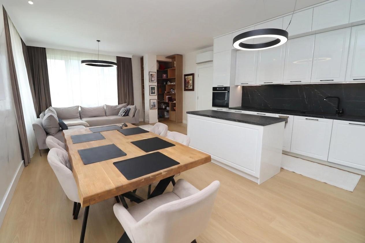 Apartments For Sale 4-Room, Sofia, Manastirski Livadi