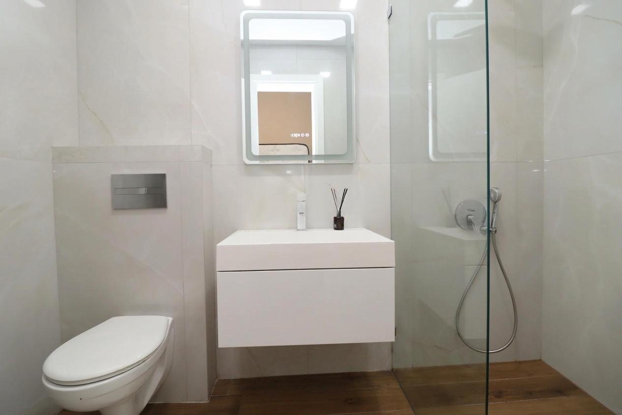 Apartments For Sale 4-Room, Sofia, Manastirski Livadi