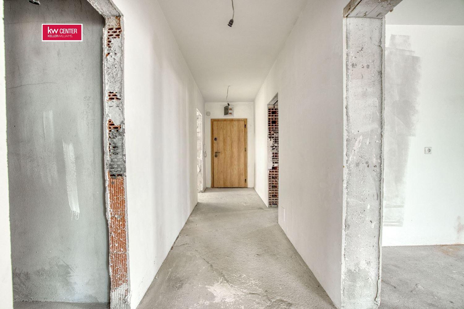 Apartments For Sale 4-Room, Sofia, Manastirski Livadi