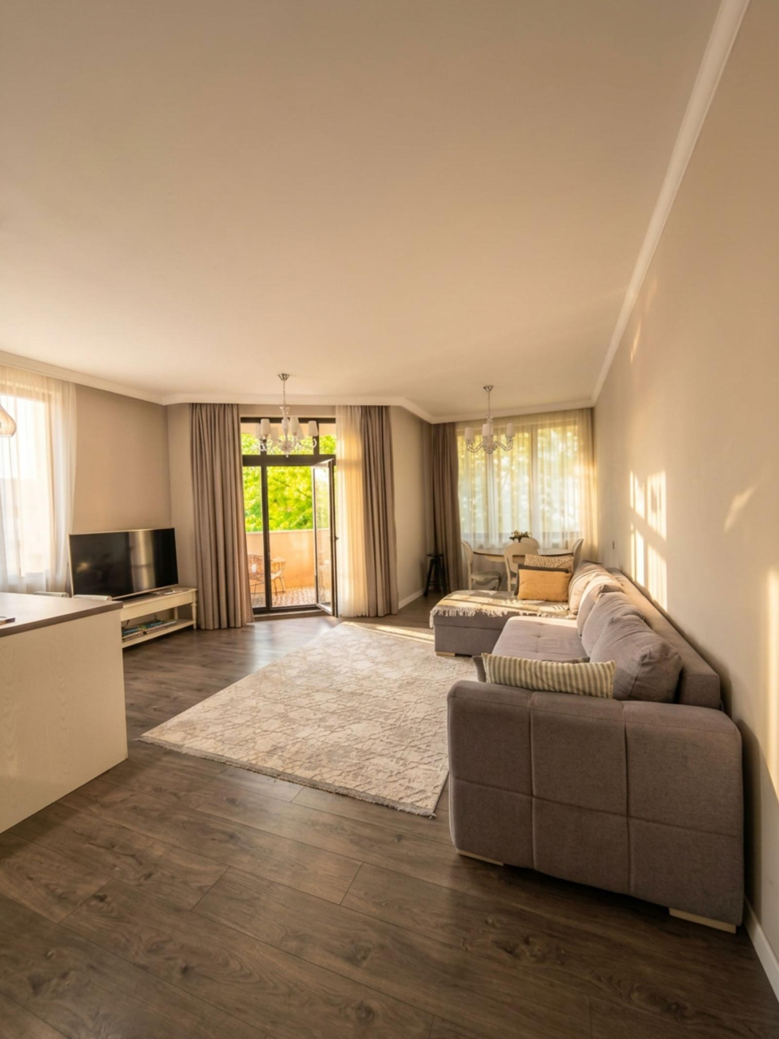 Apartments For Sale 3-Room, Sofia, Vitosha