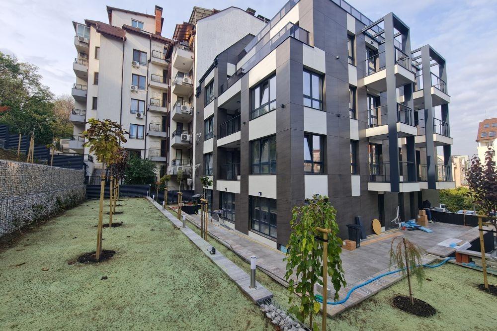 Apartments For Sale 3-Room, Sofia, Lozenets