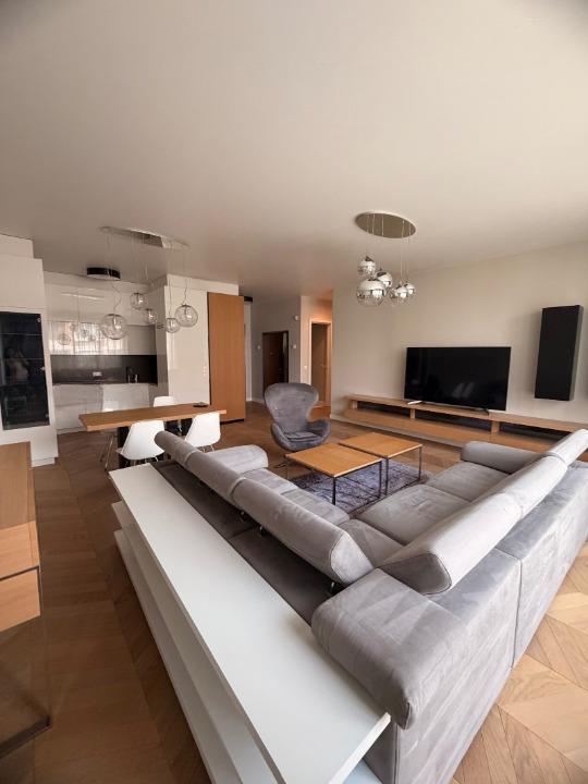 Apartments For Sale 3-Room, Sofia, Lozenets