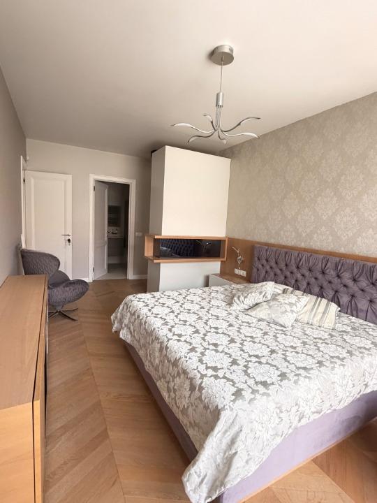 Apartments For Sale 3-Room, Sofia, Lozenets