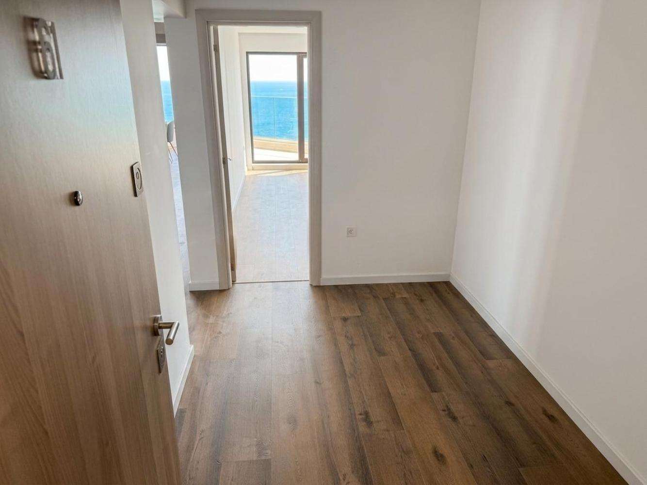 Apartments For Sale 3-Room, Varna, Chayka