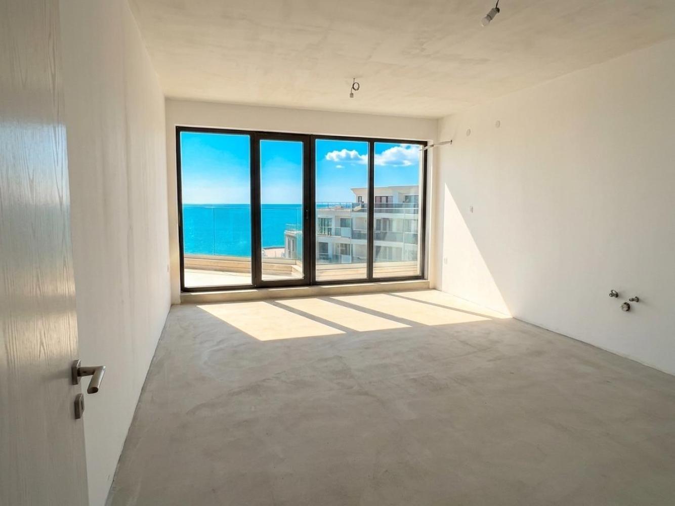 Apartments For Sale 3-Room, Varna, Chayka