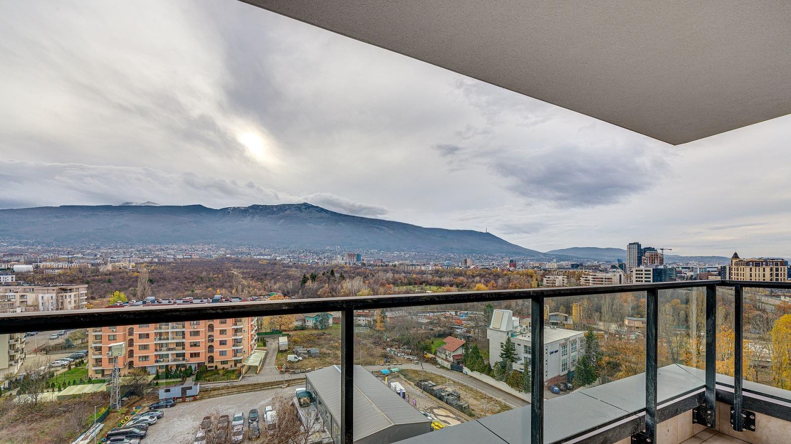Apartments For Sale 4-Room, Sofia, Vitosha