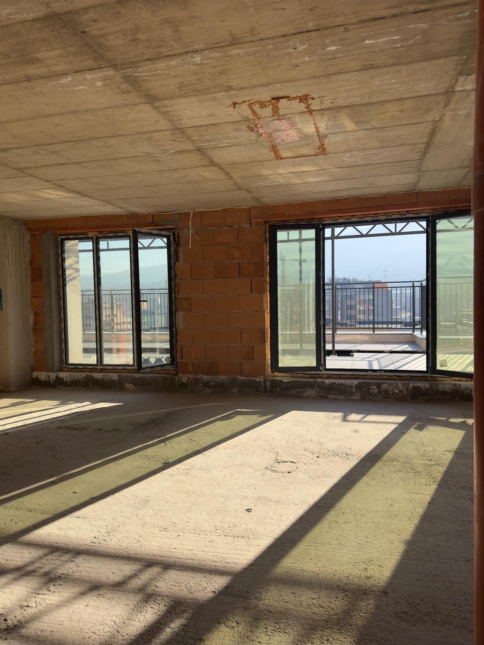 Apartments For Sale 4-Room, Sofia, Vitosha