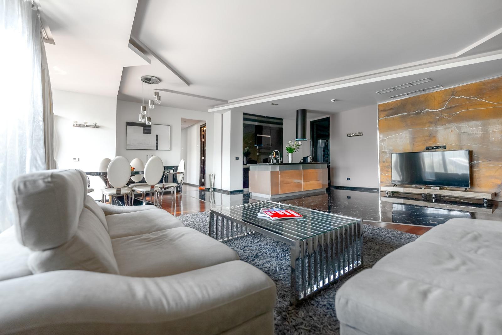 Apartments For Sale 3-Room, Sofia, Manastirski Livadi