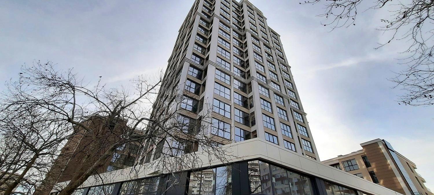 Apartments For Sale 4-Room, Burgas, Bratya Miladinovi
