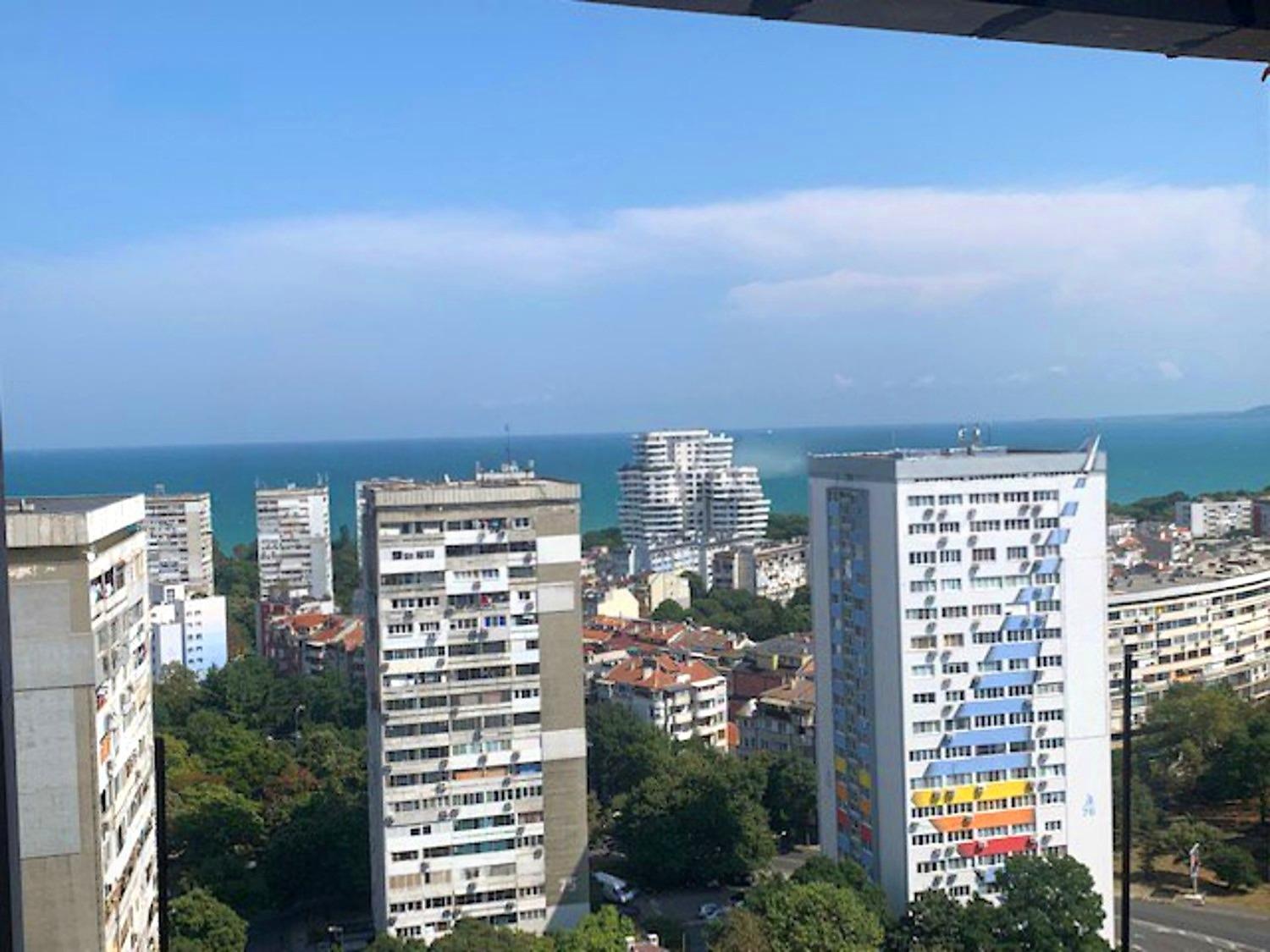 Apartments For Sale 4-Room, Burgas, Bratya Miladinovi