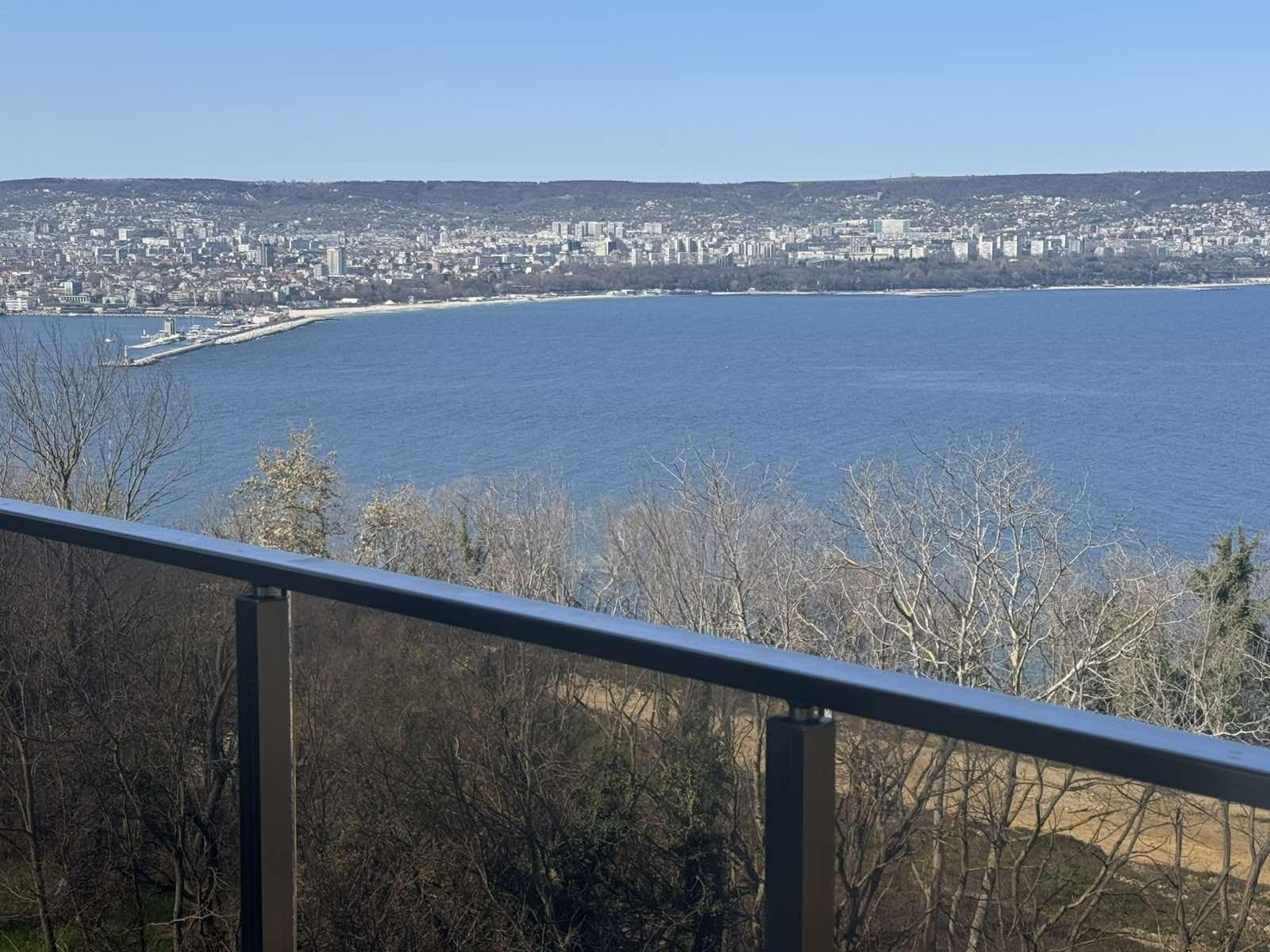 Apartments For Sale 4-Room, Varna, Zelenika Area