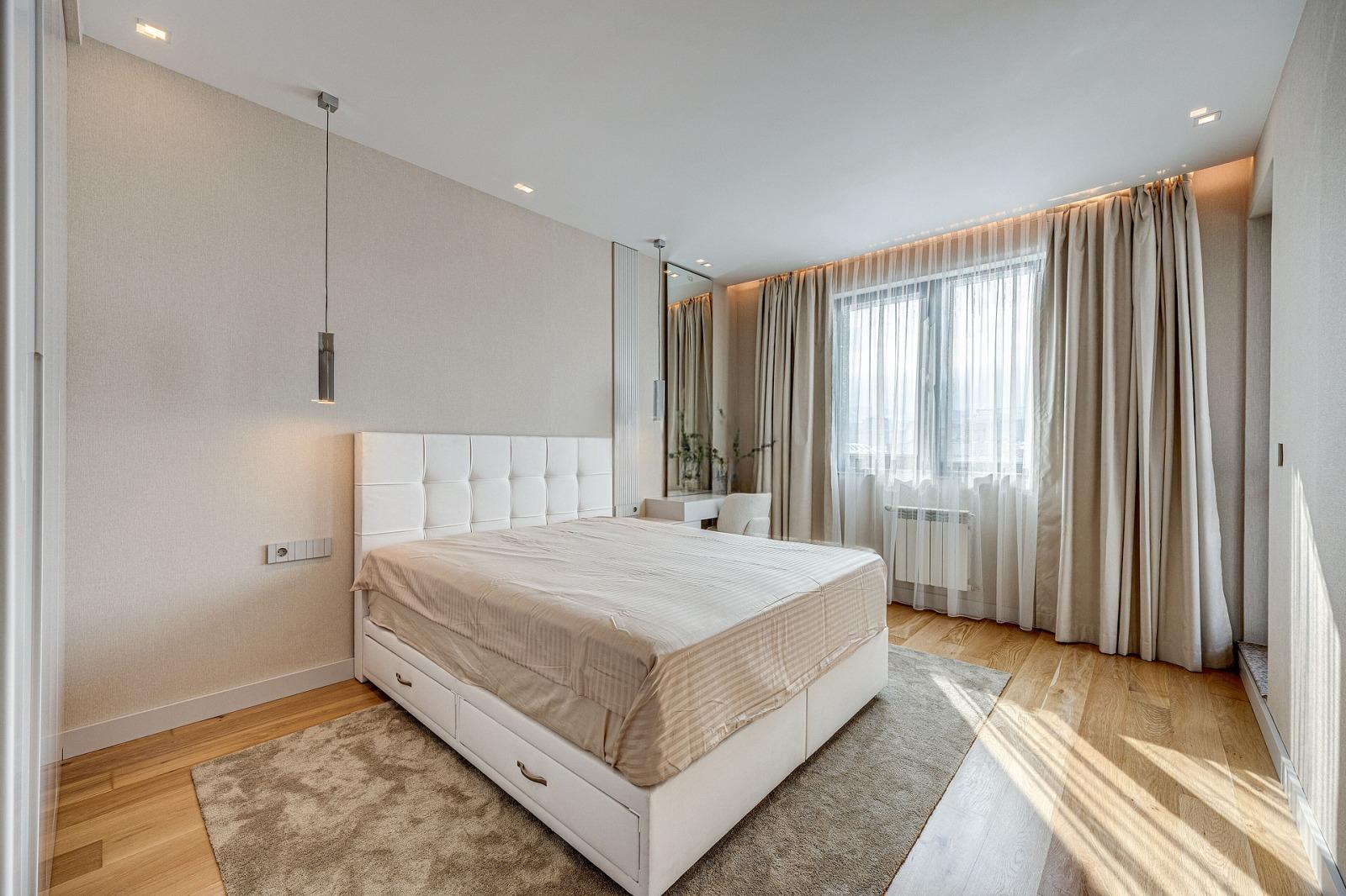 Apartments For Sale 4-Room, Sofia, Manastirski Livadi