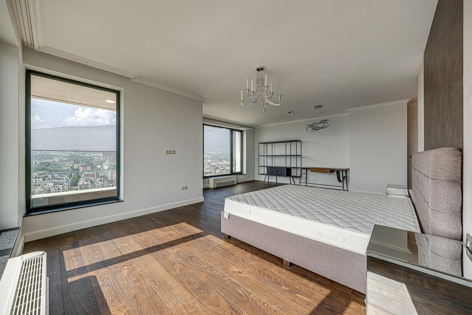 Apartments For Sale 4-Room, Sofia, Krastova Vada