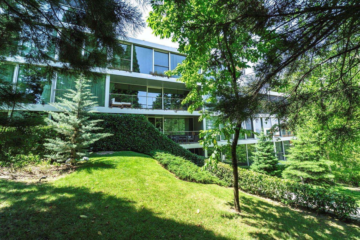 Apartments For Sale 4-Room, Sofia, Boyana