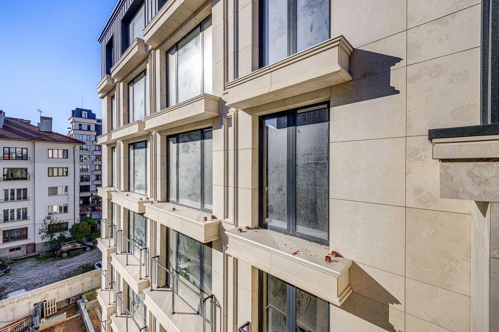 Apartments For Sale 3-Room, Sofia, Center