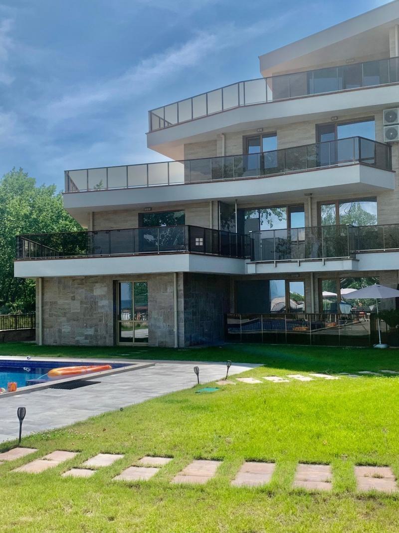 Apartments For Sale 3-Room, Sozopol, Burgas