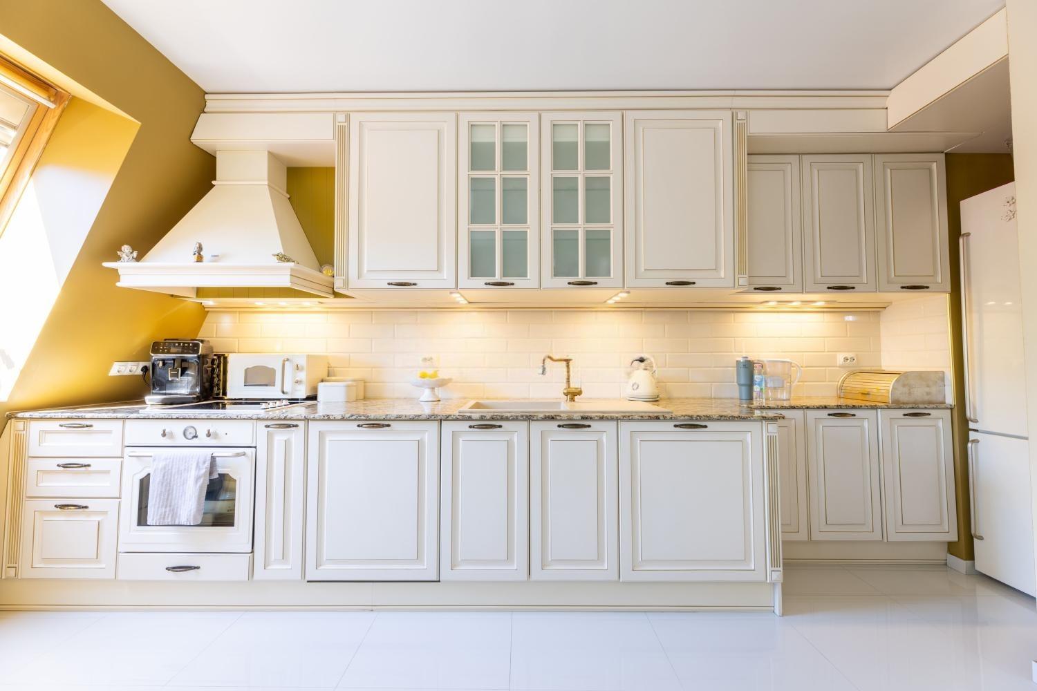 Apartments For Sale 4-Room, Sofia, Dragalevtsi