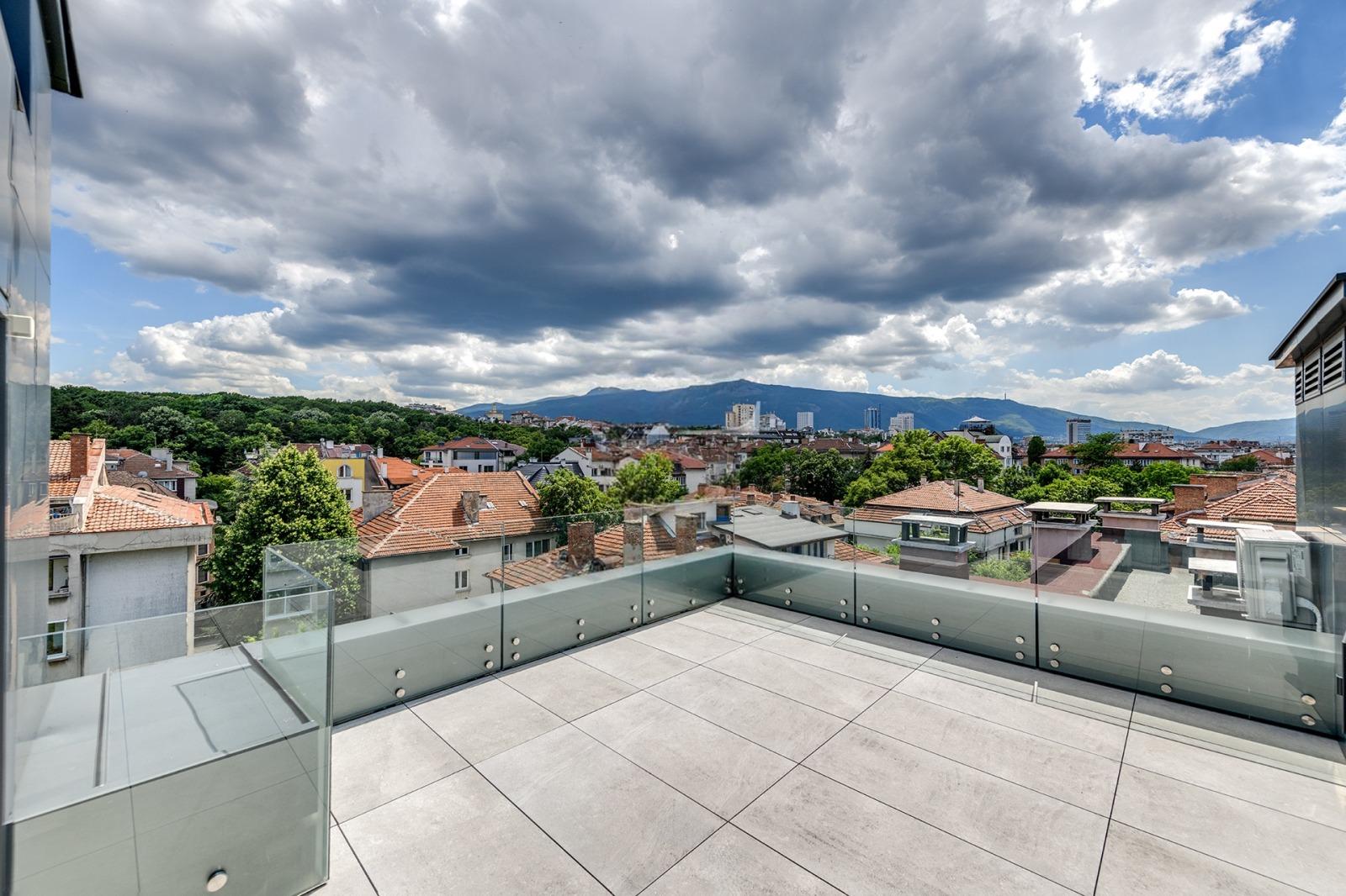 Apartments For Sale 3-Room, Sofia, Lozenets